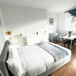 Gasthuis Stepney 17 Double Bedrooms, Londen