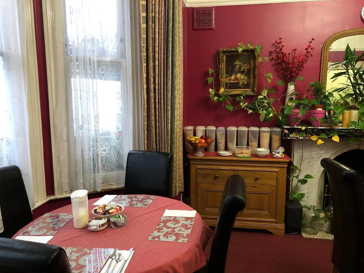 ***  St. James'S Guest House London United Kingdom